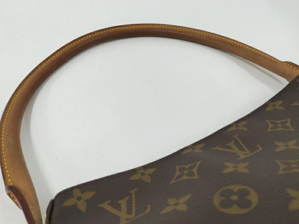 Louis Vuitton Looping Monogram Handbag - Picture 7 of 10